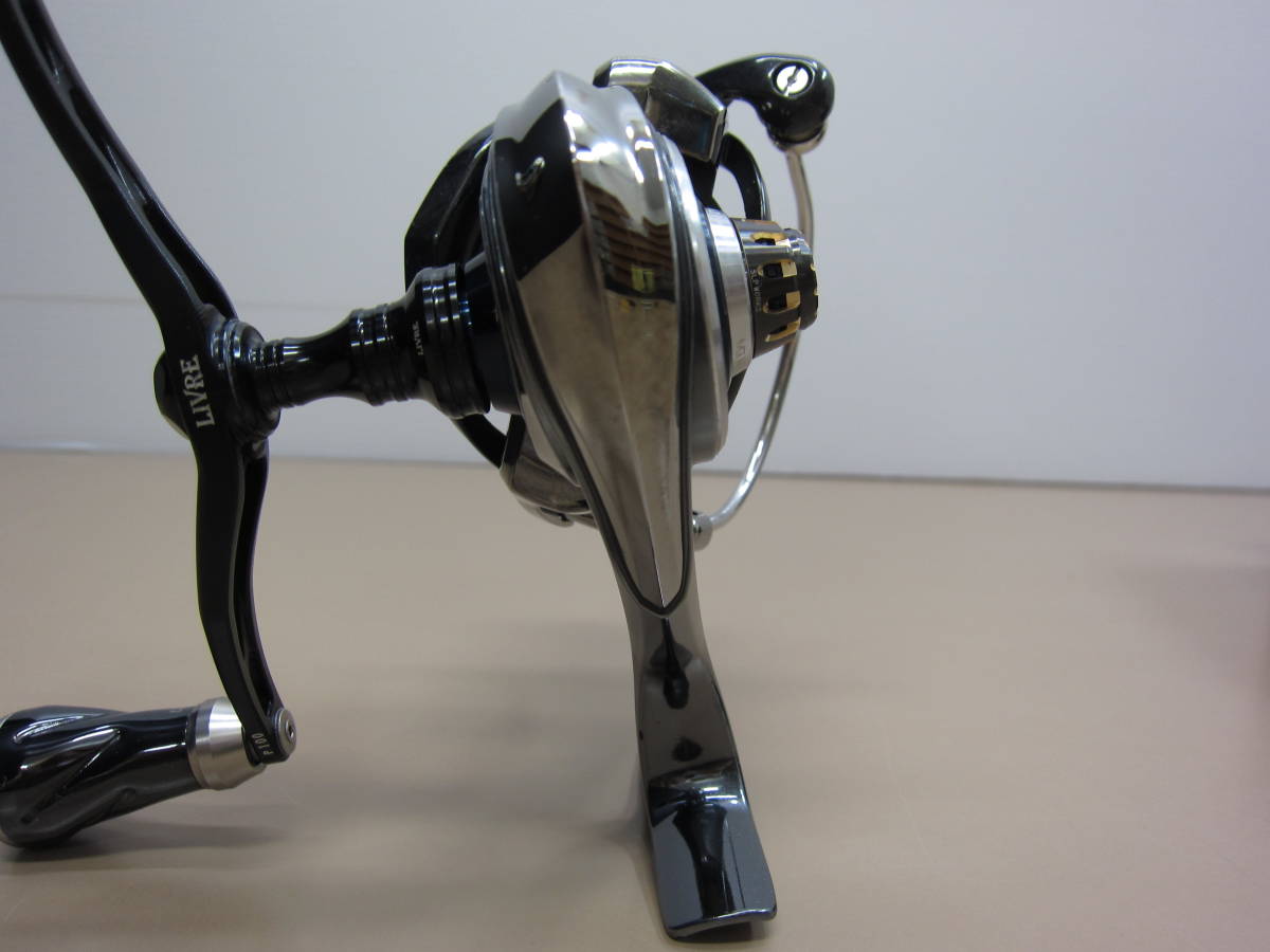 K123[06](リール) 中古品 DAIWA/ダイワ 18イグジスト LT3000-XH/箱入り