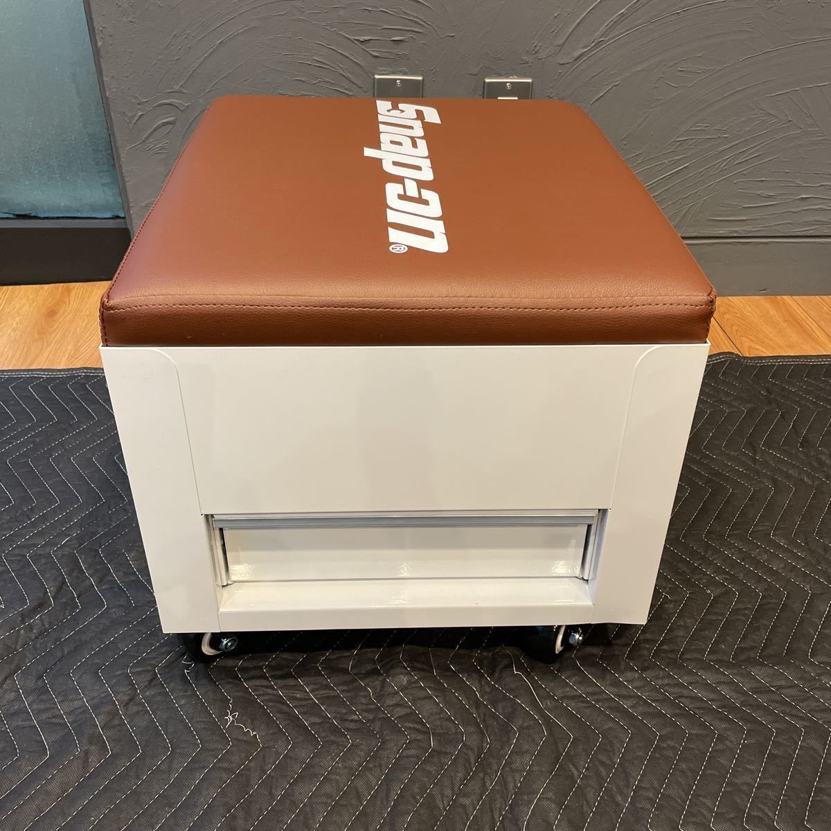 スナップオン Snap-on シート クリーパー スナップオン工具箱 JCSCWHBR