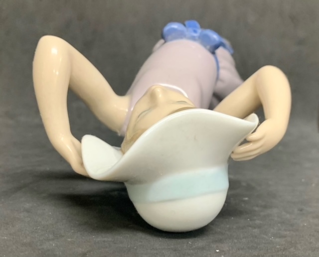 リヤドロ フィギリン 5011 「若草色の少女」 箱なし LLADRO 陶器人形