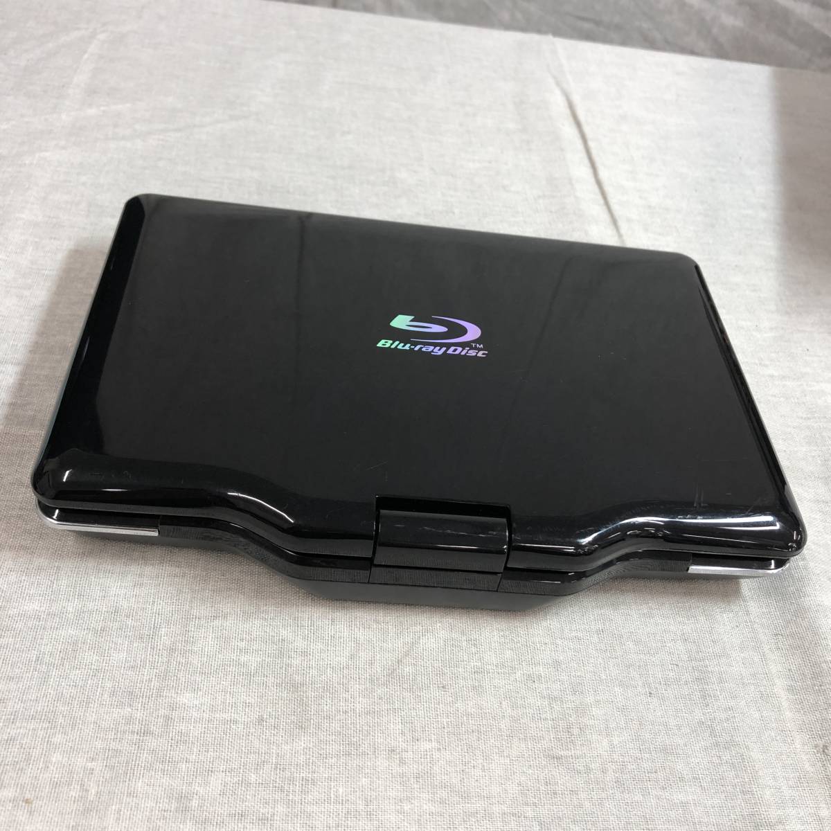テレビ・映像機器 AVOX ポータブルブルーレイプレーヤー APBD-1080HK