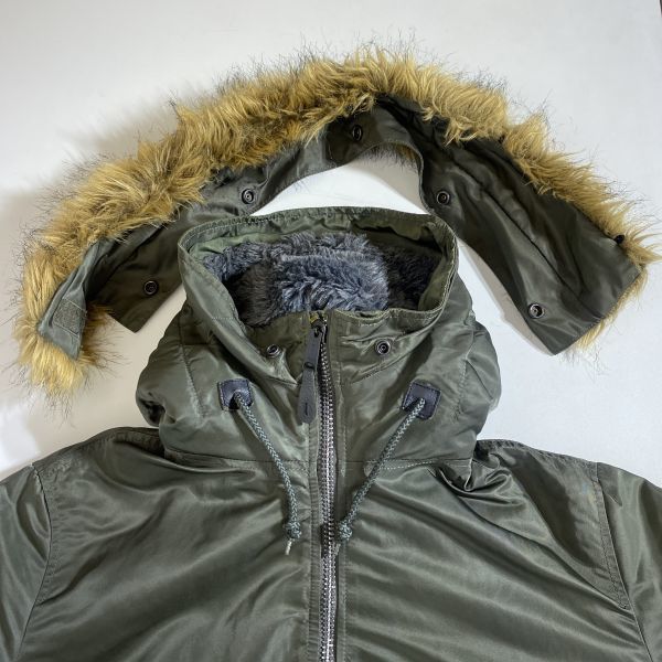 ALPHA INDUSTRIES アルファインダストリーズ MA-1フライトジャケット 