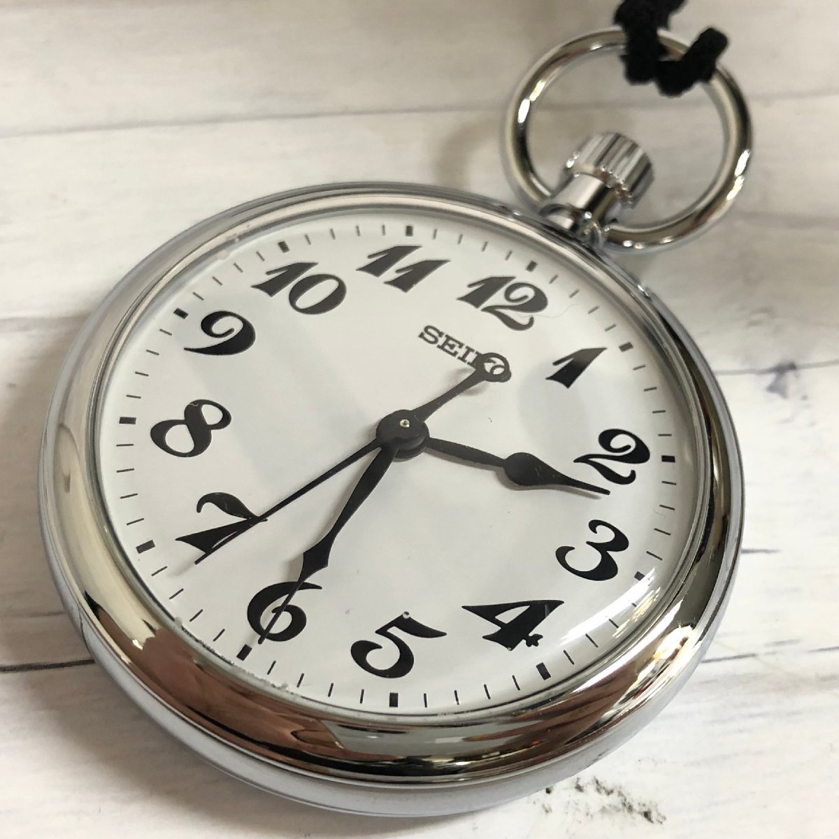 SEIKO セイコー 懐中時計 7C21-0A22クォーツ 動作品 日本製 f001 Z4 SEIKO セイコー 7C21-0A22 クォーツ式 懐中時計 鉄道時計 電池