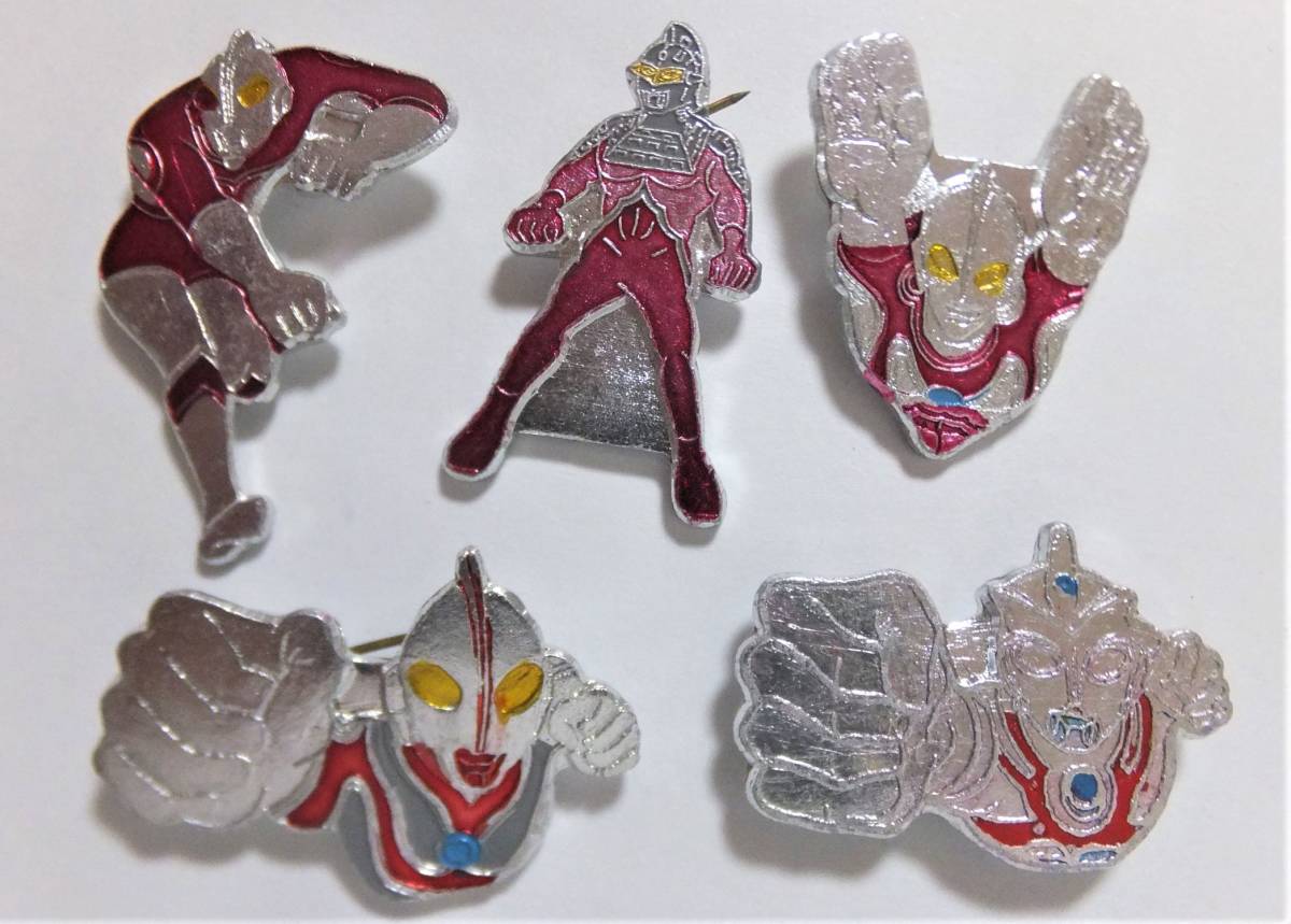 ウルトラマン ピンバッジ 20個セット 小学館 円谷プロ セブン エース