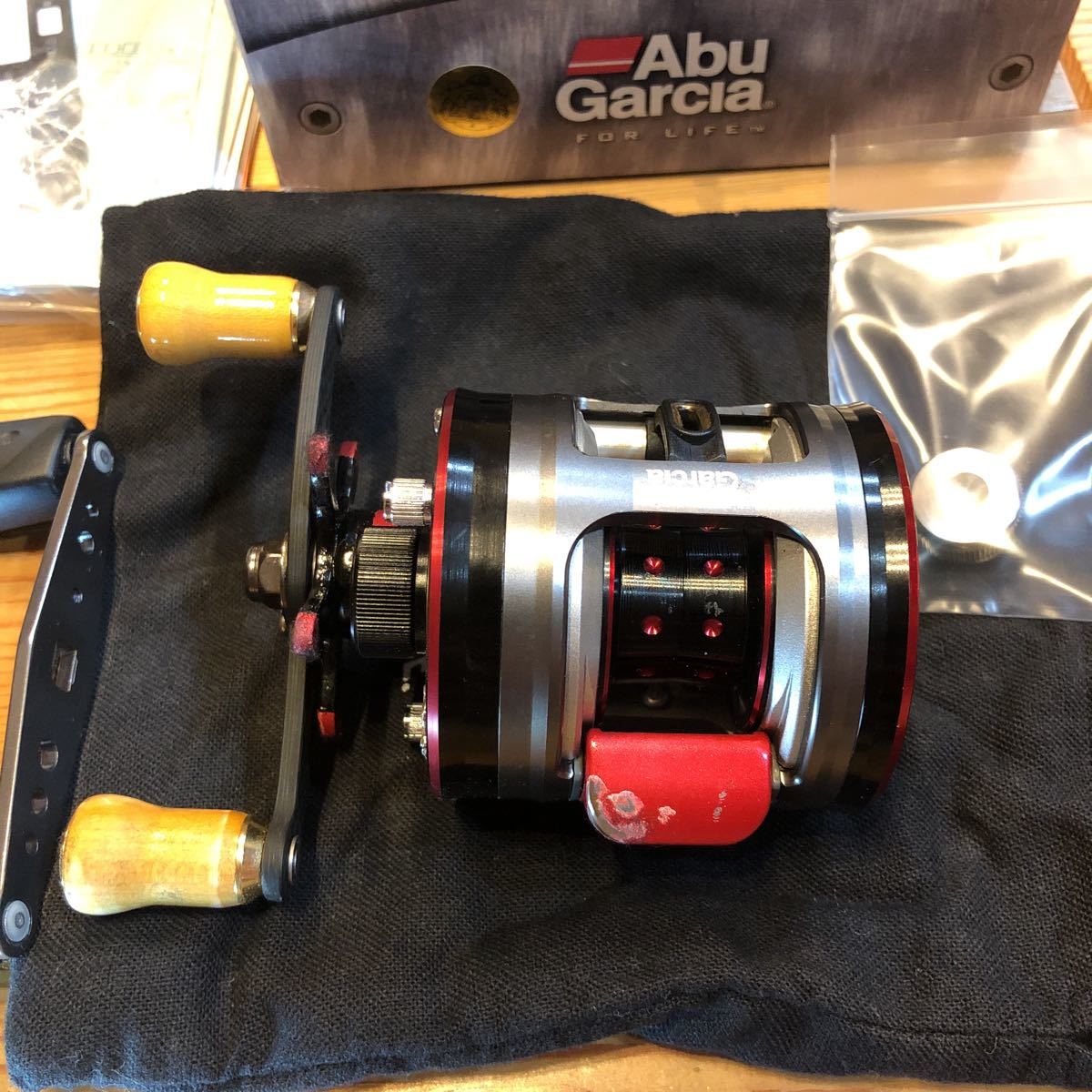 リール AbuGarcia ambassadeurMorramZX1601 IVCB-4 リール AbuGarcia ambassadeurMorramZX1601 IVCB-4 Abu Garcia (アブ