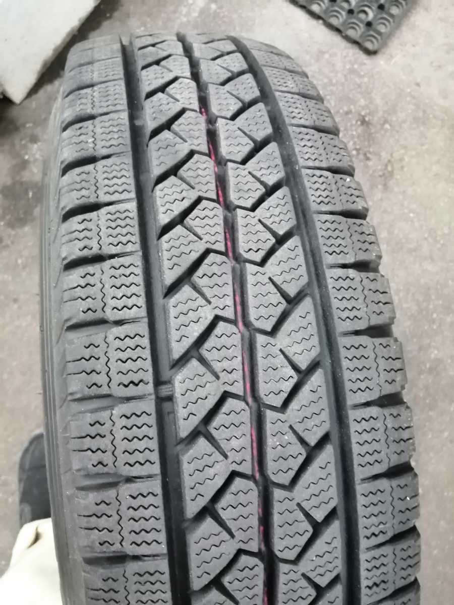 ハイエース純正ホイール付き スタットレス4本セット 4本セット