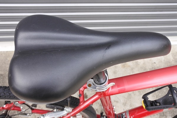 2015-16年】GIANT ESCAPE R3(ジャイアント エスケープR3)レッド 安心の