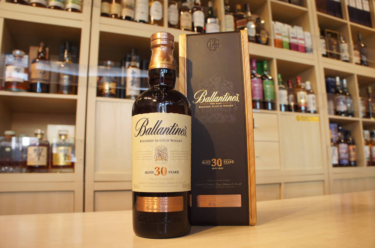 バランタイン 12年 700ml : | サントリー ブレンデッドスコッチ 