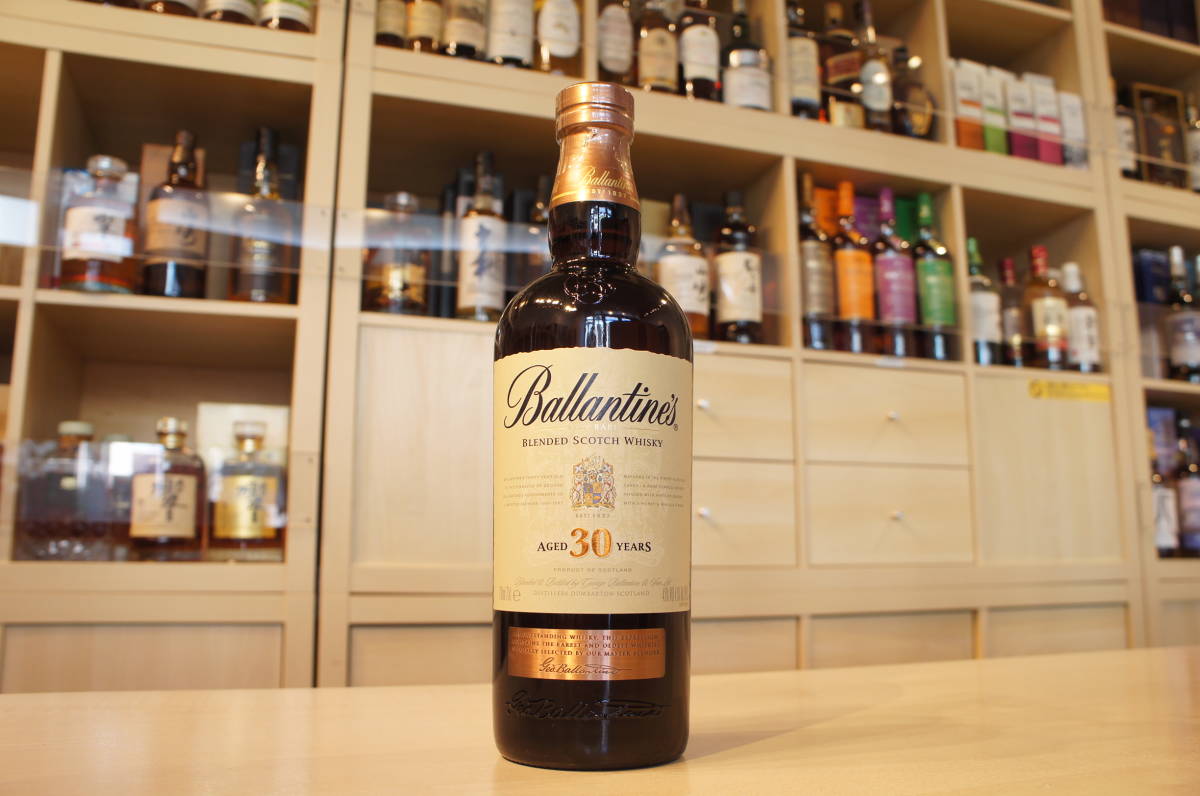 バランタイン 12年 700ml : | サントリー ブレンデッドスコッチ 