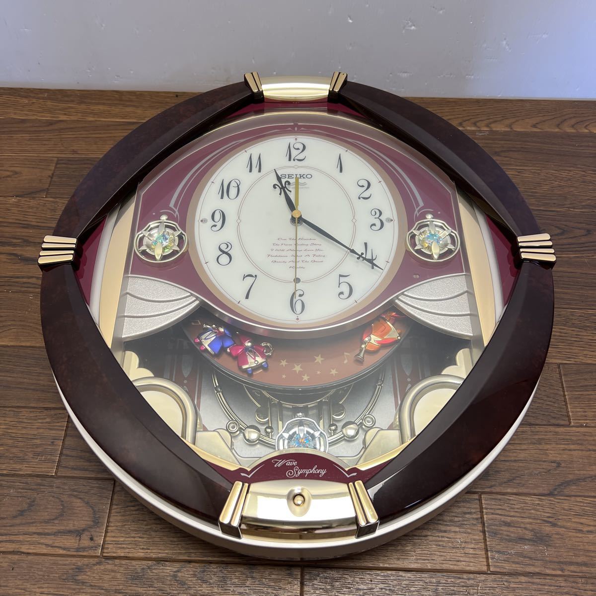 ビ*セ様 SEIKO Symphony オーバル型掛時計電池つき インテリア小物 ビ*セ様 SEIKO Symphony オーバル型掛時計電池つき