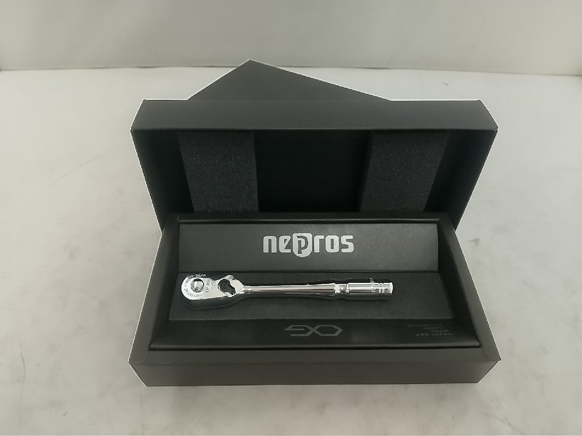 【未使用品】【値下げしました】nepros 9.5sq.コンパクトラチェットハンドル NBRC390　ITF1I3083JMS ネプロス nepros 9.5sq.コンパクトショートラチェットハンドル 9.5sq.コンパクトラチェットハンドルNBRC390 コンパクトラチェットハンドル+スピン ＫＴＣ
