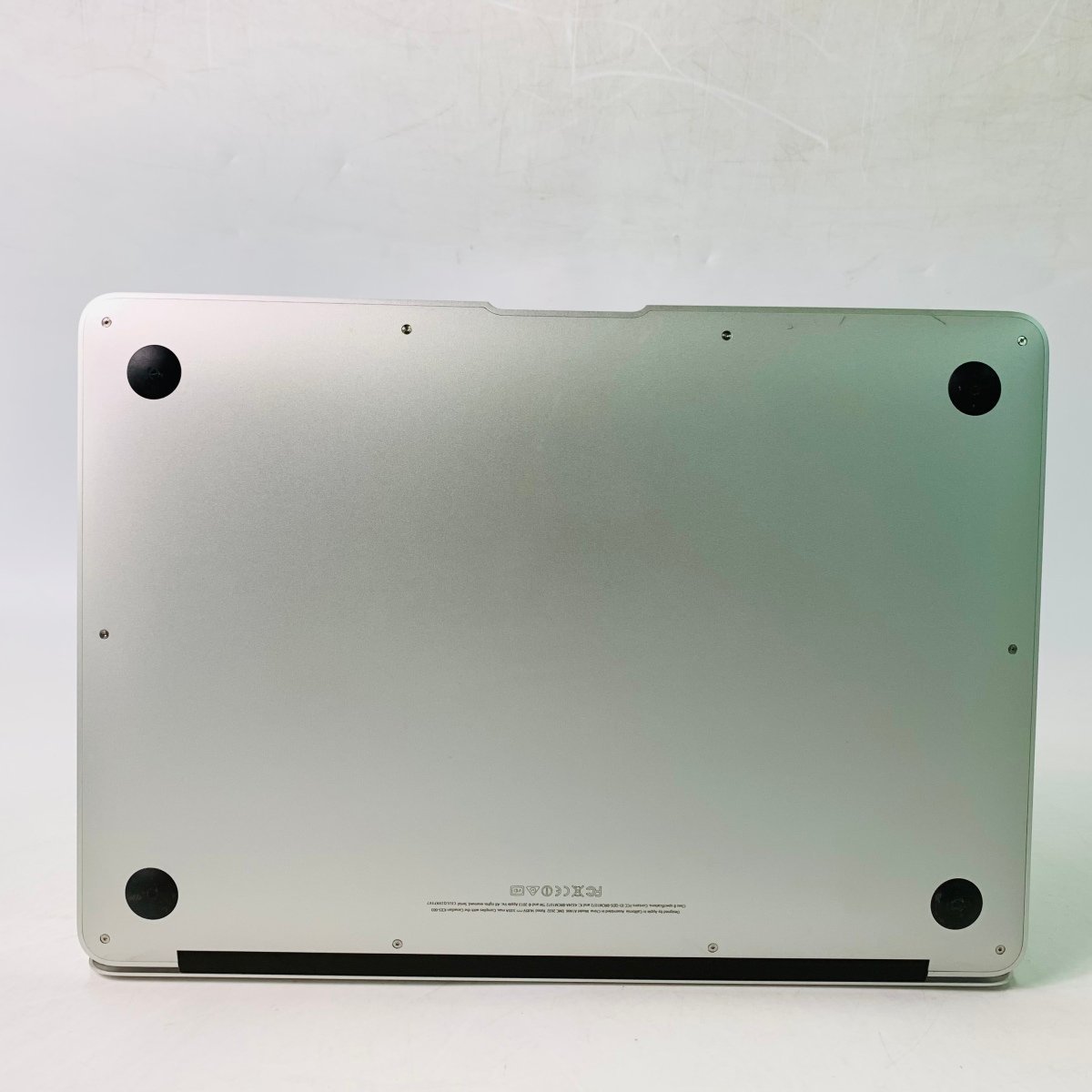 ジャンク MacBook Air 13インチ (Mid 2013) Core i5 1.3GHz/4GB MD760J/A