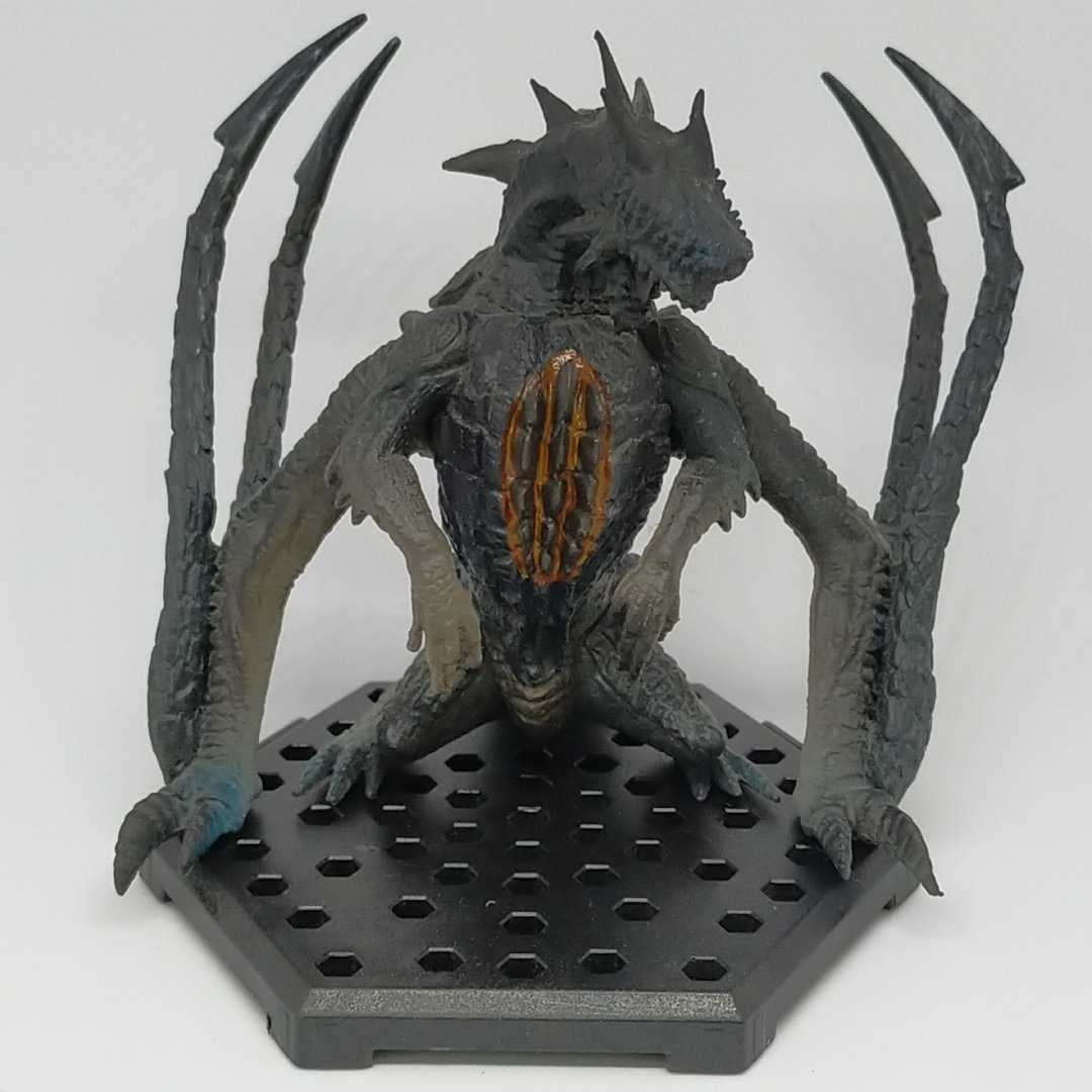 スタンダードモデル イーカプコン モンスターハンター Plus |カプコン
