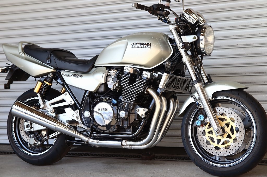 XJR1200/実走行20500Km/コンディション自信あり/外装＆エンジン状態良好/ローンOK/修復歴なし/4KG/XJR1300