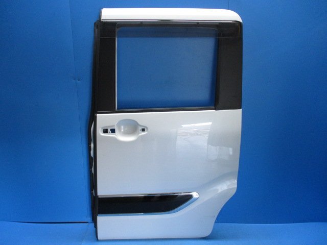 大人気，正規品 凹無 ダイハツ タント カスタム LA650S LA660S 純正 左 リア スライド ドア m075609(サイド)｜売買されたオークション情報、yahooの商品情報をアーカイブ公開 - オークファン ダイハツ用