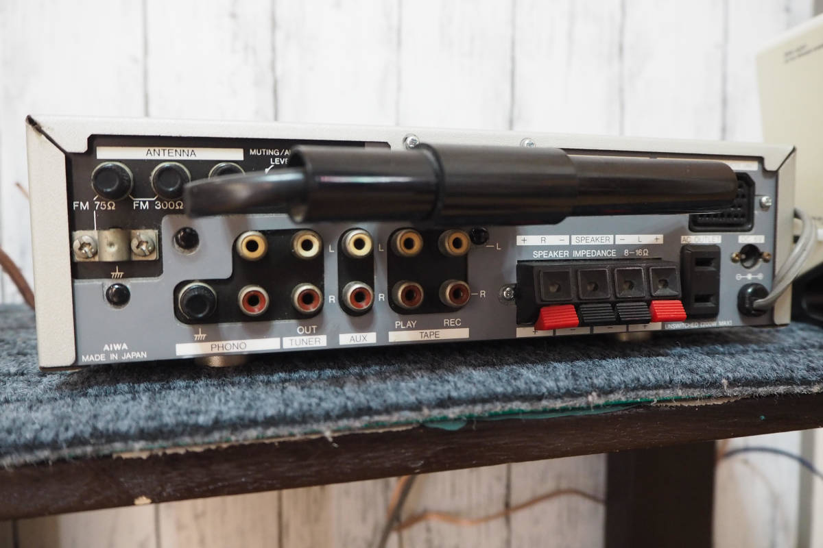 【動作品ジャンク】AIWA Q6 懐かしのミニレシーバー　アイワ（オマケ付） - Yahoo!オークション 動作品ジャンクAIWA 羽田電器産業 ステレオ事業部 aiwaより、懐かしのデザインで現代のトレンド機能を備えた