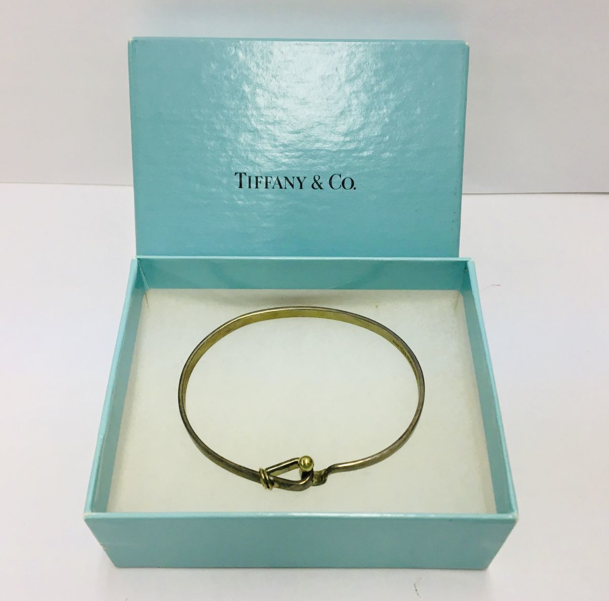 新作登場，定番人気 L647-I37-1110 TIFFANY&Co. ティファニー 925 750 バングル ブラスレット ファッション小物 ケース付き 約11.9g ⑤(バングル)｜売買されたオークション情報、yahooの商品情報をアーカイブ公開 - オー バングル