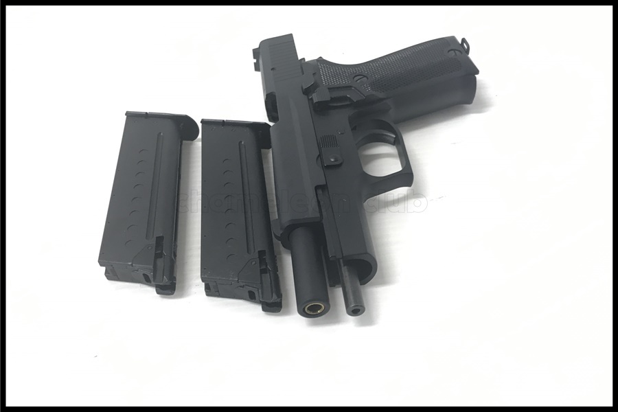 東京)タナカ SIG P220 IC 陸上自衛隊9mm拳銃 ガスブローバック 予備
