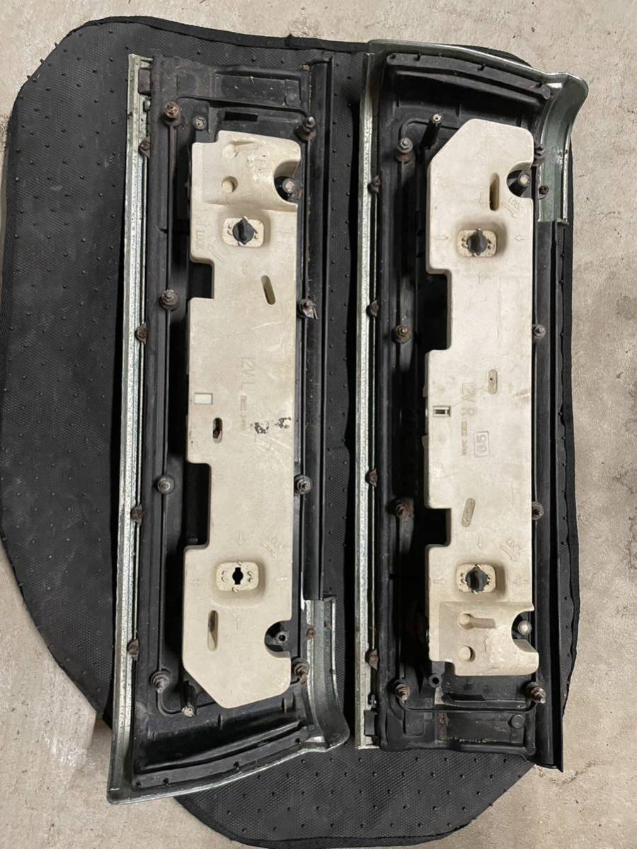 希少 gx71 マークⅡ 後期テールランプ クレスタ チェイサー マーク2