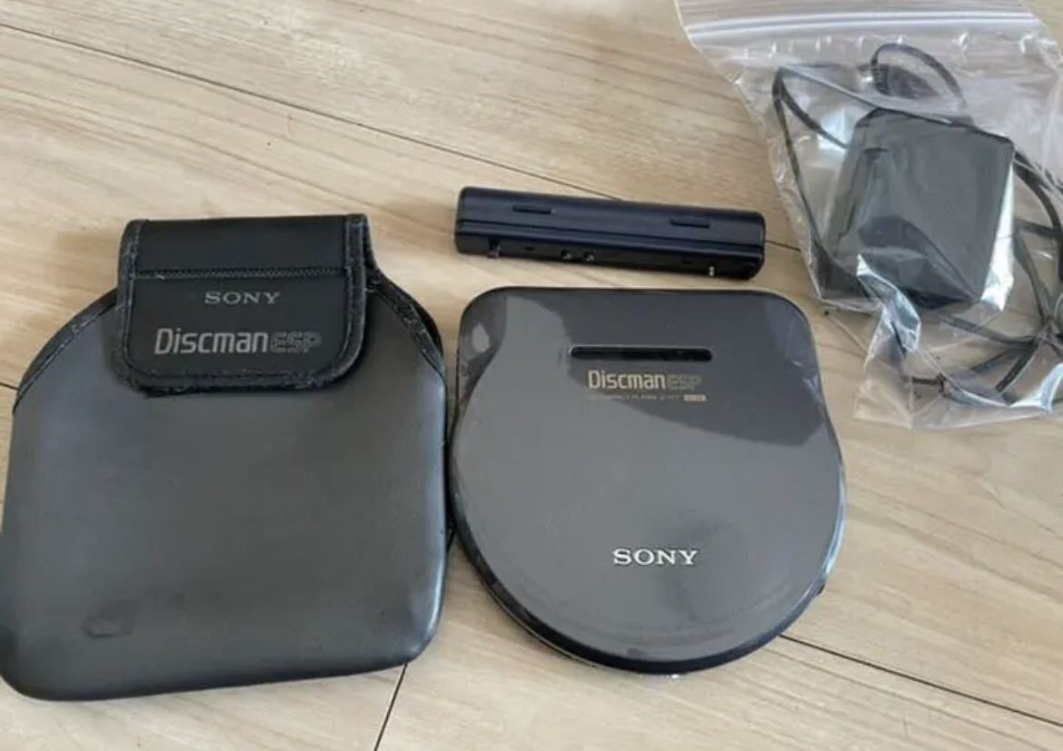 SONY D-777 ソニー ディスクマン ポータブルCDプレイヤー オーディオ