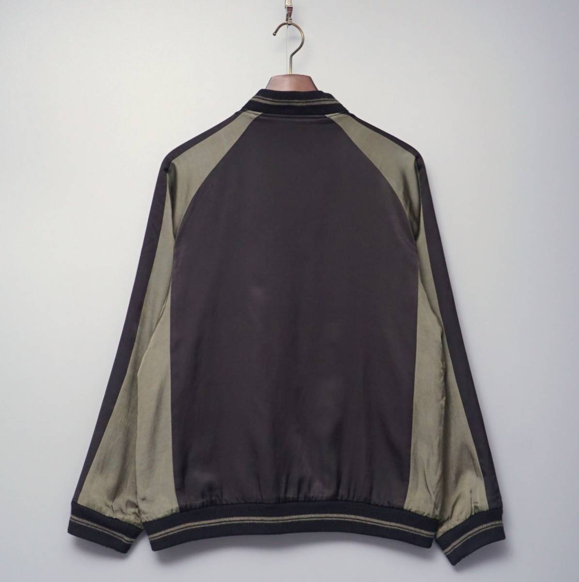 GM0799◎LAD MUSICIAN ラッドミュージシャン メンズ44 SOUVENIR JACKET リバーシブル スカジャン ベロア×サテン 2214-352 黒×グレー