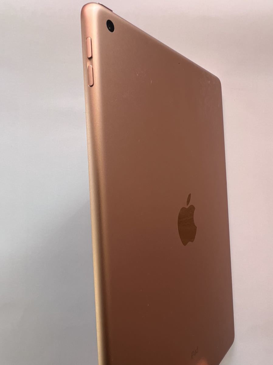 Apple iPad (第8世代) Wi-Fiモデル 32GB シルバー MYLC2J/A 中古美品 使用期間約1か月ほど♪_3