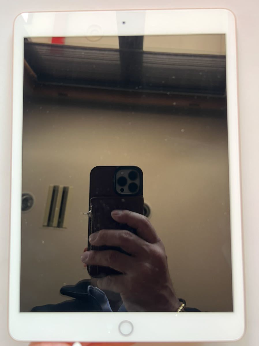 Apple iPad (第8世代) Wi-Fiモデル 32GB シルバー MYLC2J/A 中古美品 使用期間約1か月ほど♪_5