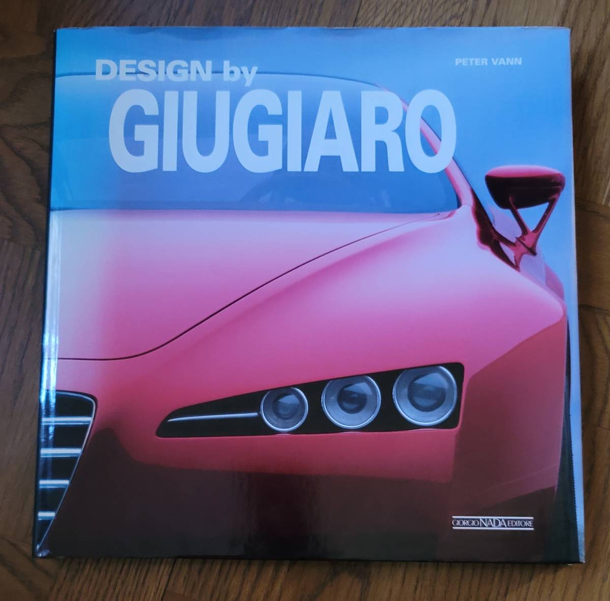 DESIGN by GIUGIARO」（デザイン バイ ジウジアーロ）（洋書） 【公式 