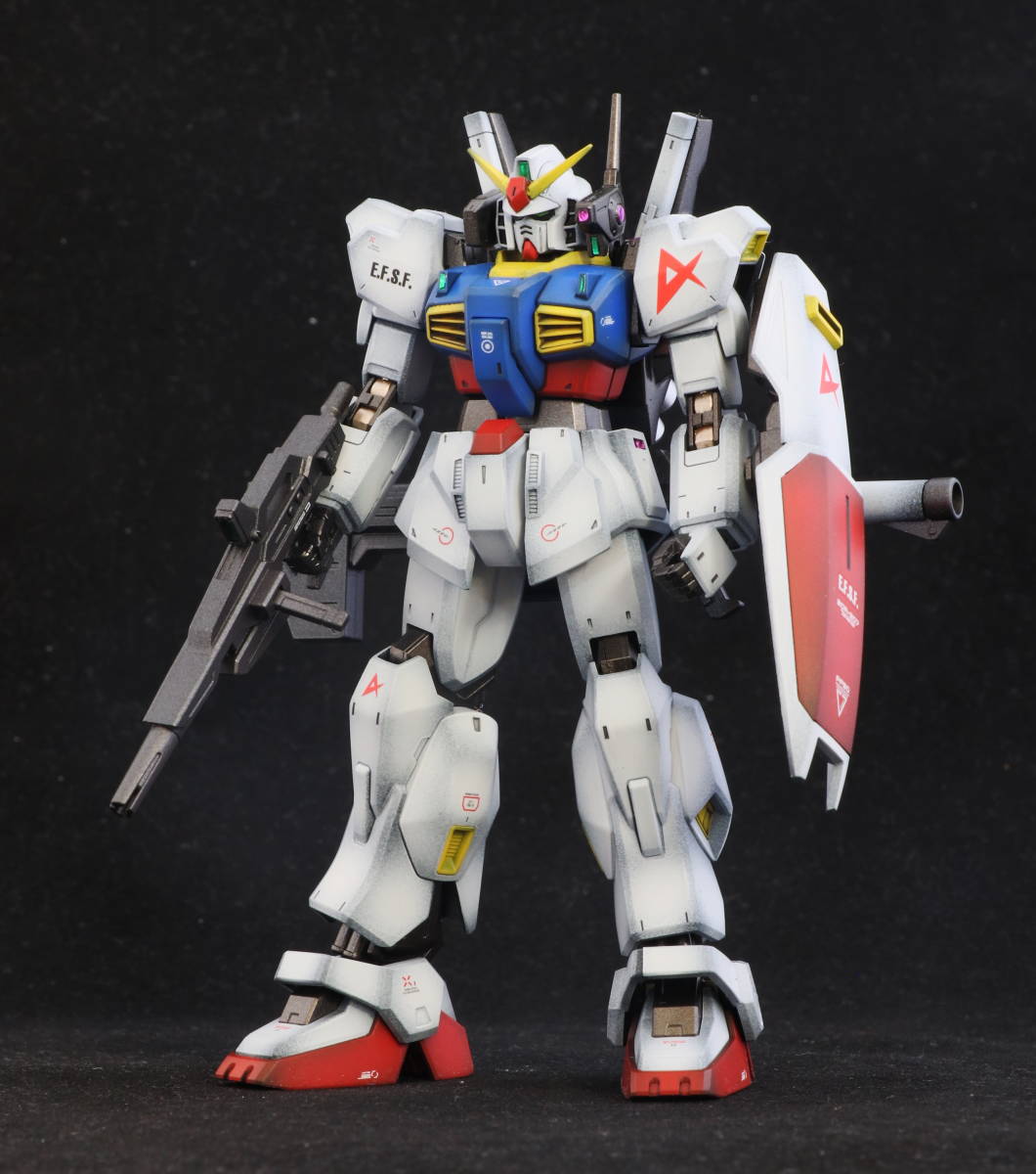 アムロ専用ガンダムマークⅡ 塗装済完成品 リバイブ ガンダムマーク2 