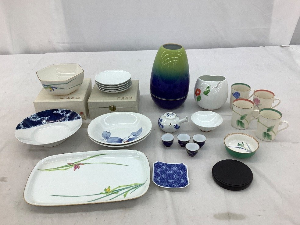 低価，人気セール 香蘭社 マグカップ/花瓶/急須/湯呑/大皿/小皿 品 ACB(香蘭社)｜売買されたオークション情報、yahooの商品情報をアーカイブ公開 - オークファン 香蘭社