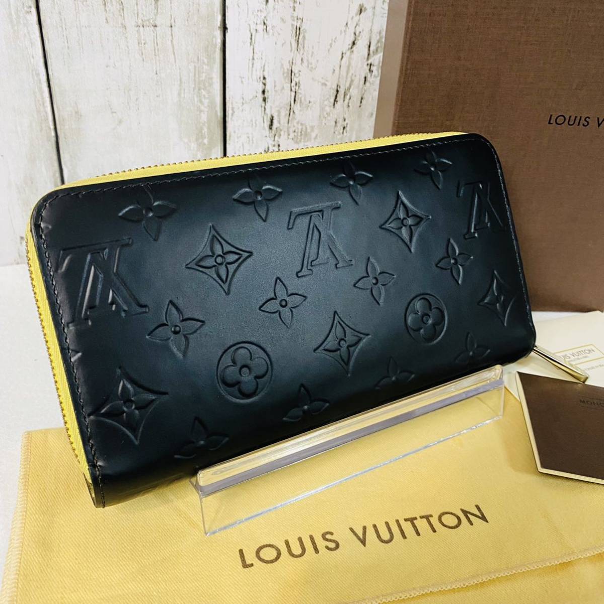 ルイヴィトン LOUIS マットブラック 1円☆美品☆ ジッピーウォレット 