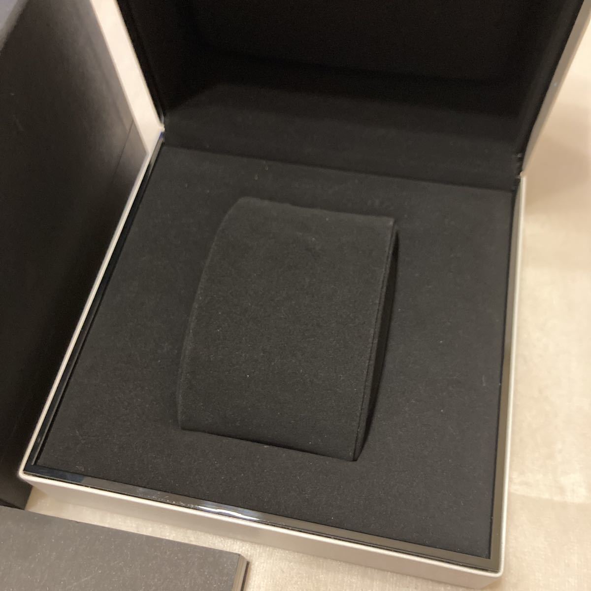 シャネル j12 空箱 ボックス 空き箱 ケース 箱 腕時計 ウォッチ CHANEL 