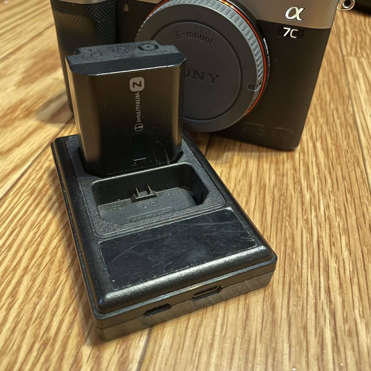 売り切り】α7C ボディ 動作確認 快調 本体のみ SONY ミラーレス一眼