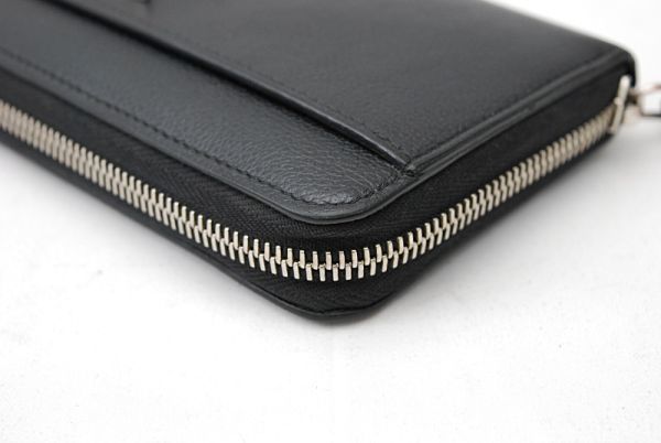 ☆極美品☆ ルイヴィトン Louis Vuitton ロックミー ジッピー