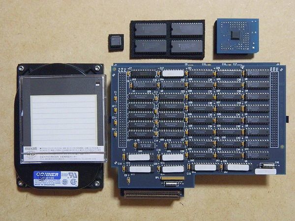 オールドMac Macintosh IIci グラボ、アクセラレーター 激レア！ 初代「Macintosh II」専用アクセラレータ …… PowerCard 030