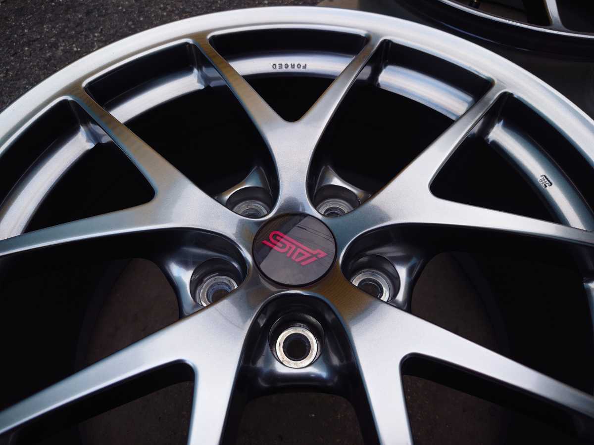 スバルGRBインプレッサWRX純正STi(鍛造) WRX STI（GRF）純正18インチ 