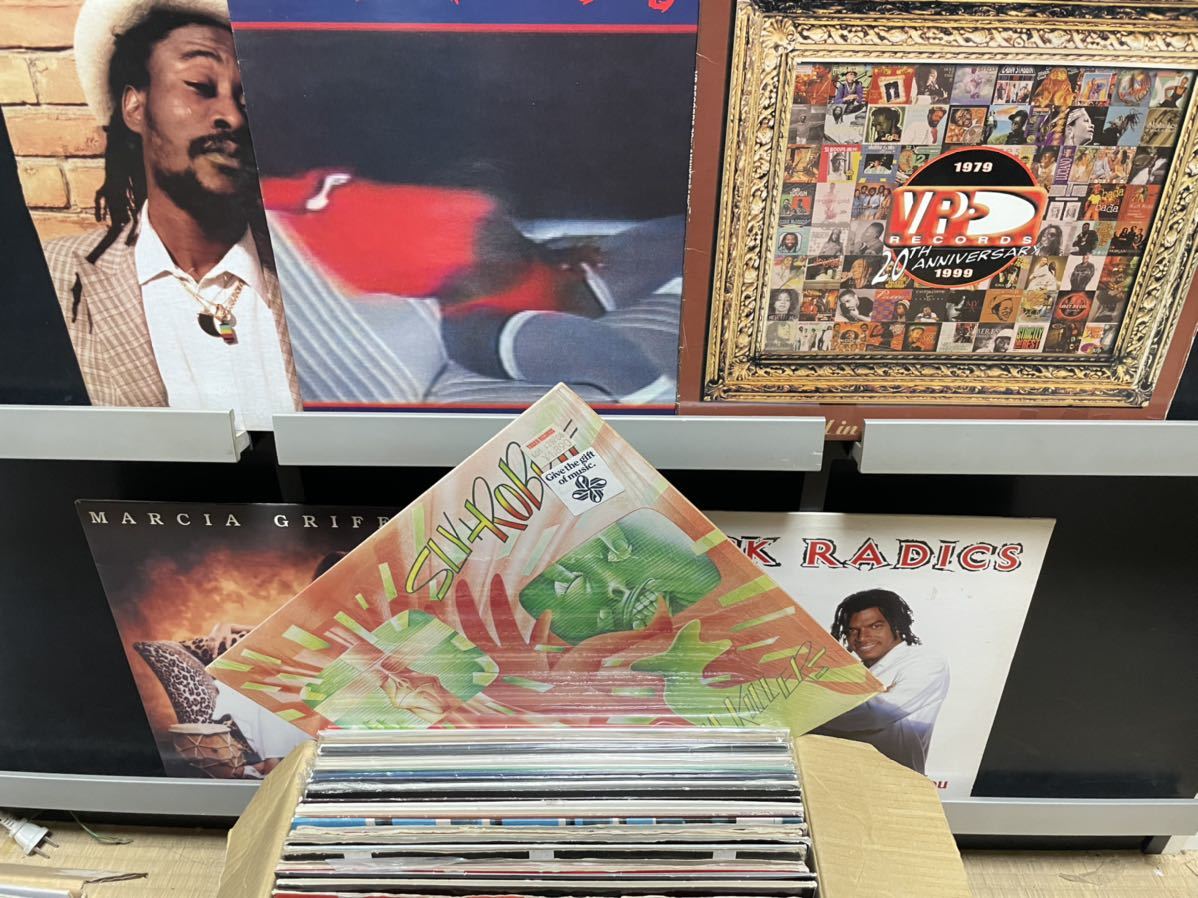 送料無料，正規品 REGGAE RECORD SET 50枚超 ④(レゲエ)｜売買されたオークション情報、yahooの商品情報をアーカイブ公開 - オークファン レゲエ