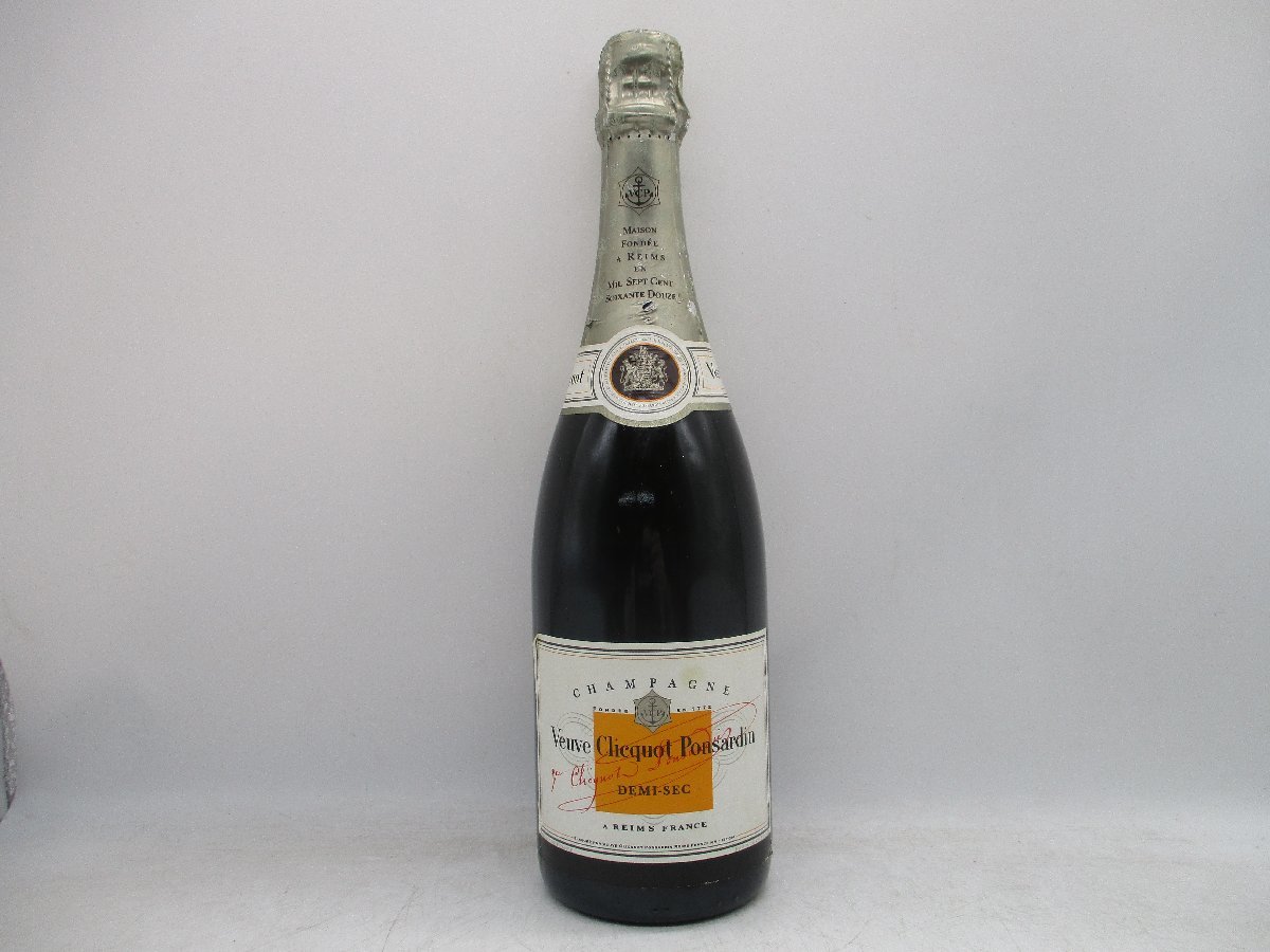 Veuve Clicquot DEMI SEC ヴーヴクリコ ドゥミセック シャンパン 古酒