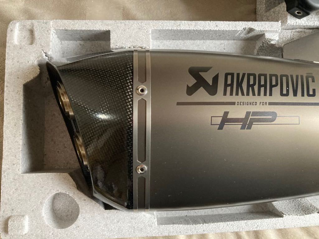  R1250RS用 純正AKRAPOVIC スリップオンマフラー 車検対応 R1250RS アクラポビッチ 純正オプション AKRAPOVIC スリップオン
