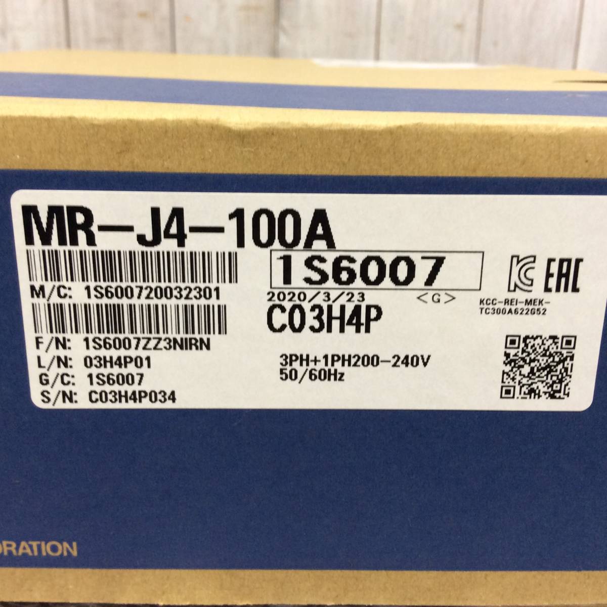 【AH-9197】★送料無料★ 未使用品 MITSUBISHI 三菱電機 サーボアンプ 汎用インタフェース 1kW用 MR-J4-100A 2020年製