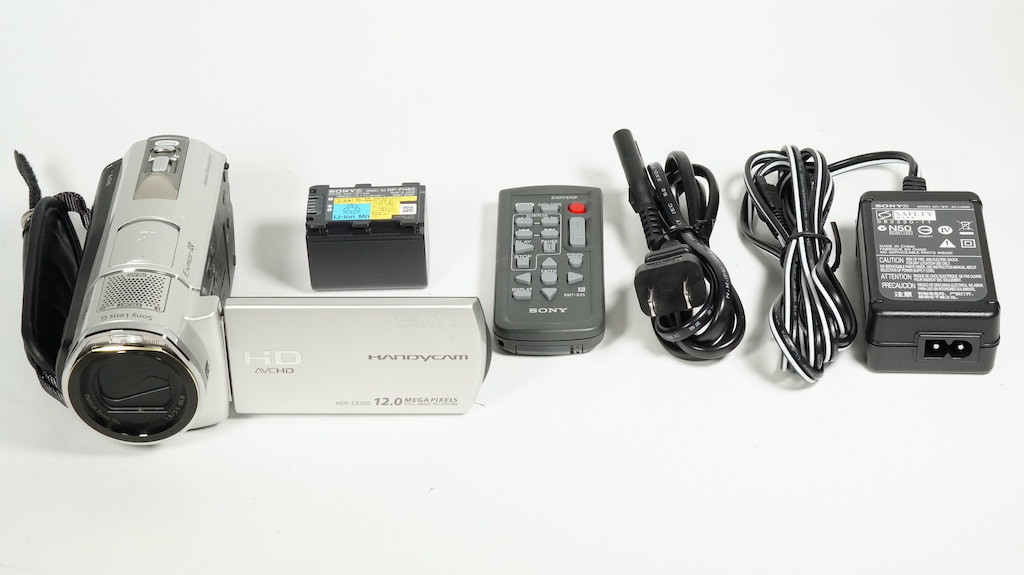 極美品 SONY ソニー HDR-CX500V シルバー ＠8651 中古 難あり品 ソニー