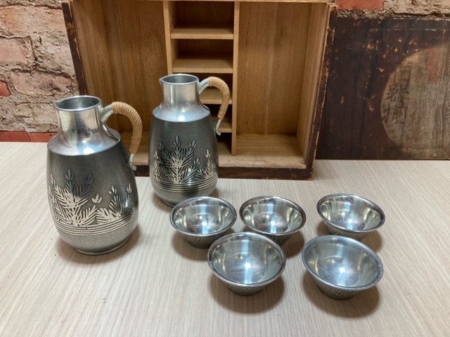 本錫 徳利2 ちょこ5 セット（古い木箱入り）＋徳利 工芸金属錫製品  