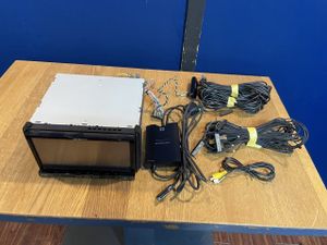 AVIC-ZH9900のYahoo!オークション(旧ヤフオク!)の相場・価格を見る