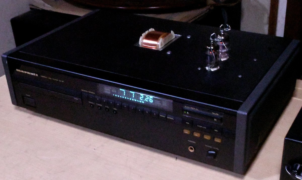 オーディオマニアにお勧め Marantz CD-60 CDプレーヤ 真空管式のDAC
