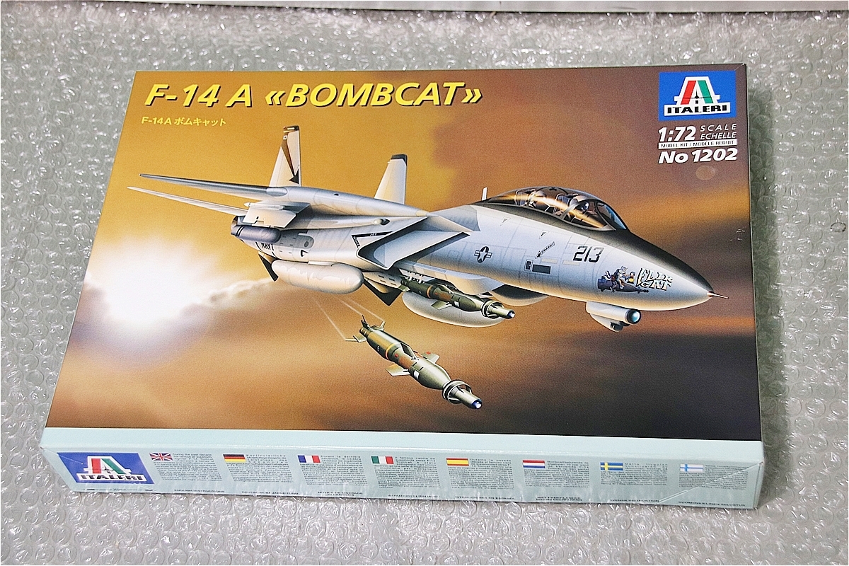 プラモデル イタレリ ITALERI 1/72 F-14A ボムキャット BOMBCAT 飛行機 