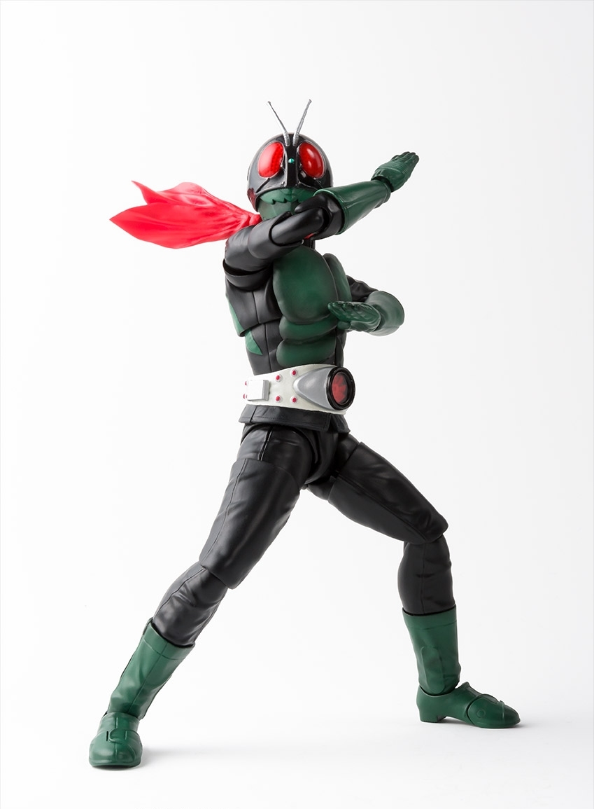 S.H.Figuarts 真骨彫製法 仮面ライダー1号 桜島Ver. & 旧サイクロン号
