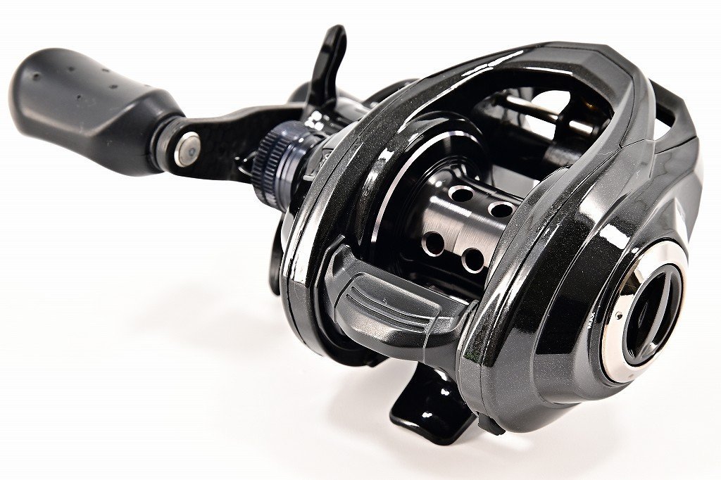 【アブガルシア】 ロキサーニ 8-L Abu Garcia ROXANIm28737 アブ