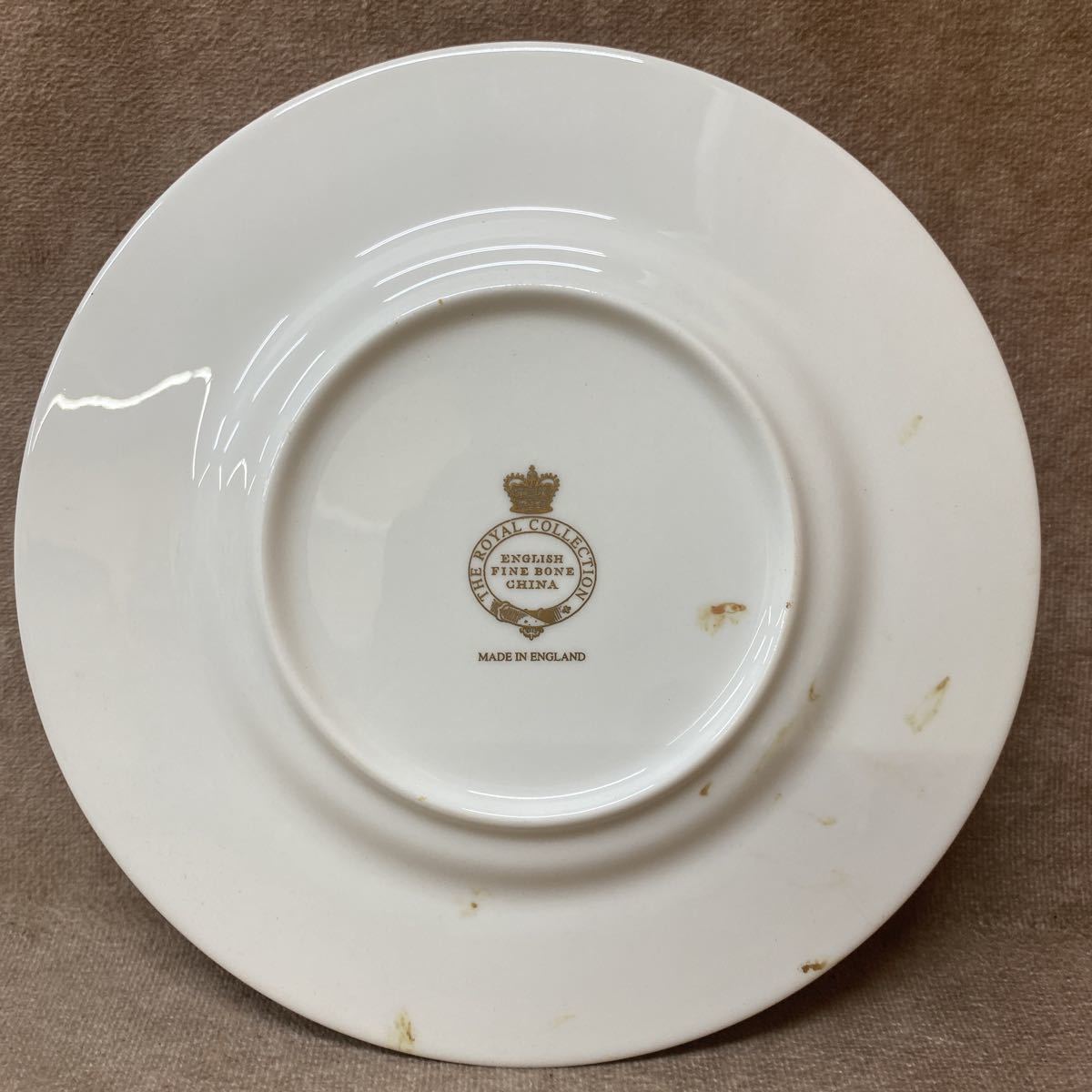 THE ROYAL COLLECTION ENGLISH FINE BONE CHINA MADE IN ENGLAND 