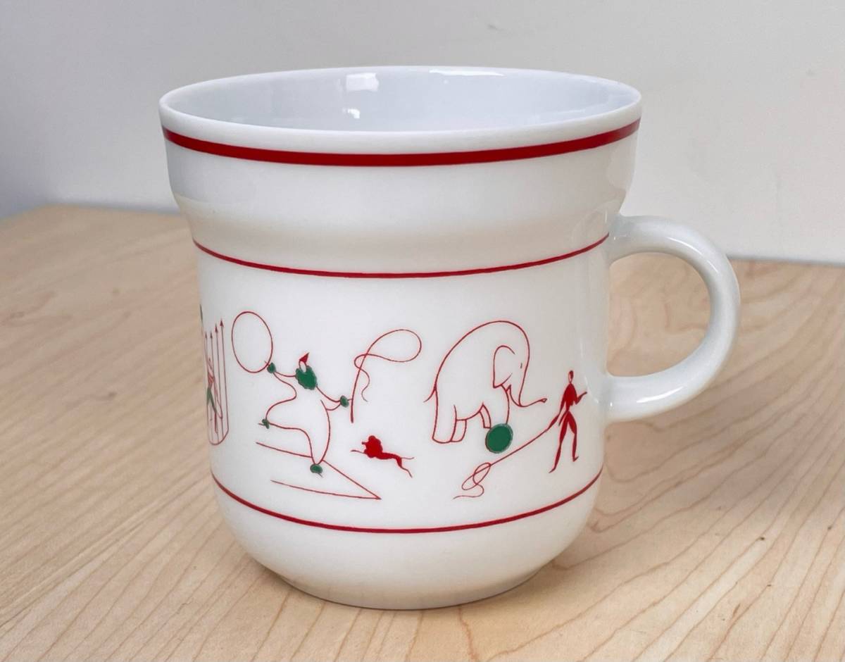 Richard Ginori ジノリ　ジオ ポンティ　マグカップ　サーカス　赤　中古　美品　現状品　返品不可 リチャードジノリ Richard ジオポンティ 蓋付きカップ＆ソーサー リチャード デミタスカップ