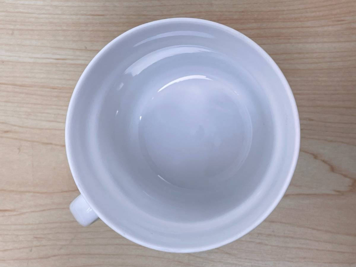 Richard Ginori ジノリ　ジオ ポンティ　マグカップ　サーカス　赤　中古　美品　現状品　返品不可 リチャードジノリ Richard ジオポンティ 蓋付きカップ＆ソーサー リチャード デミタスカップ