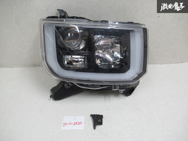 レンズ割れ無し!! ダイハツ 純正 LA700S LA710S ウェイク LED ヘッド